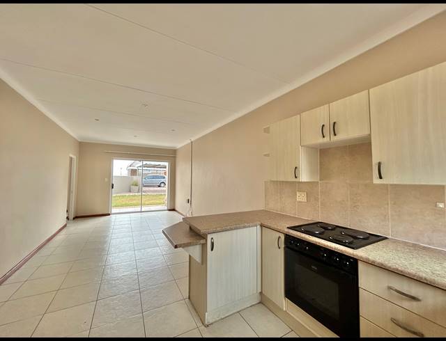 3 BEDROOM TOWNHOUSE FOR SALE IN MARINA MARTINIQUE